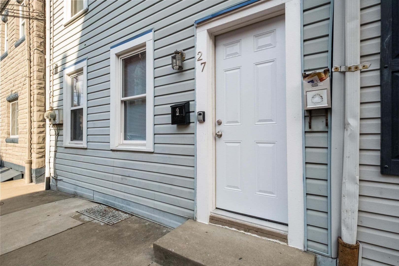 Pittsburgh Apartment: 27 S. 14th Street