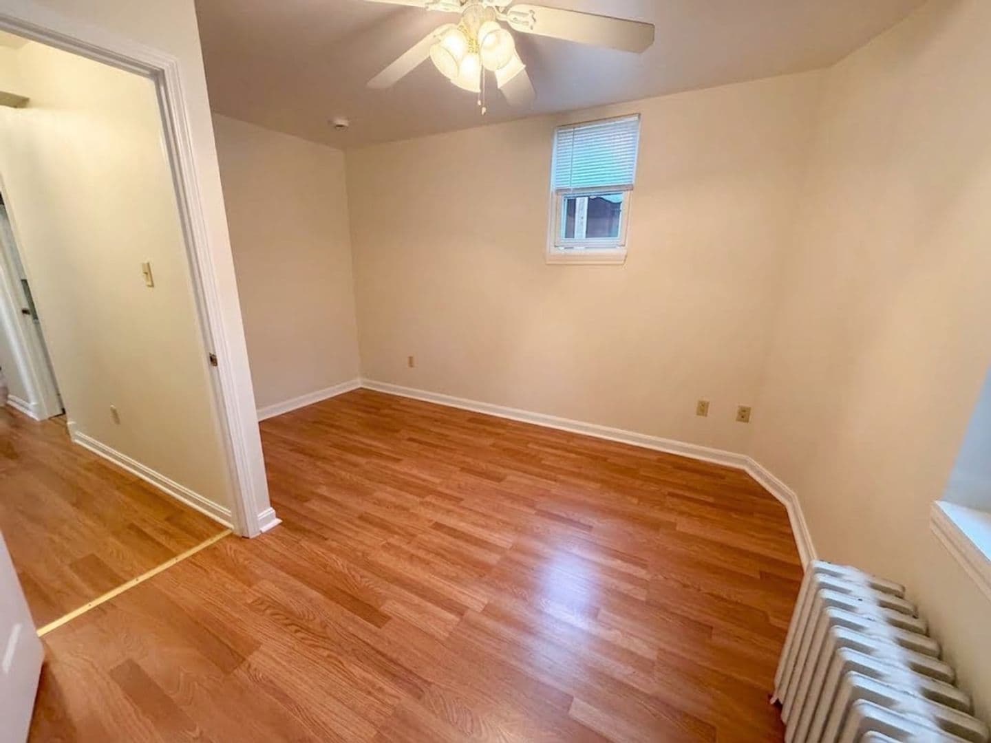 Pittsburgh Apartment: 325 N Neville