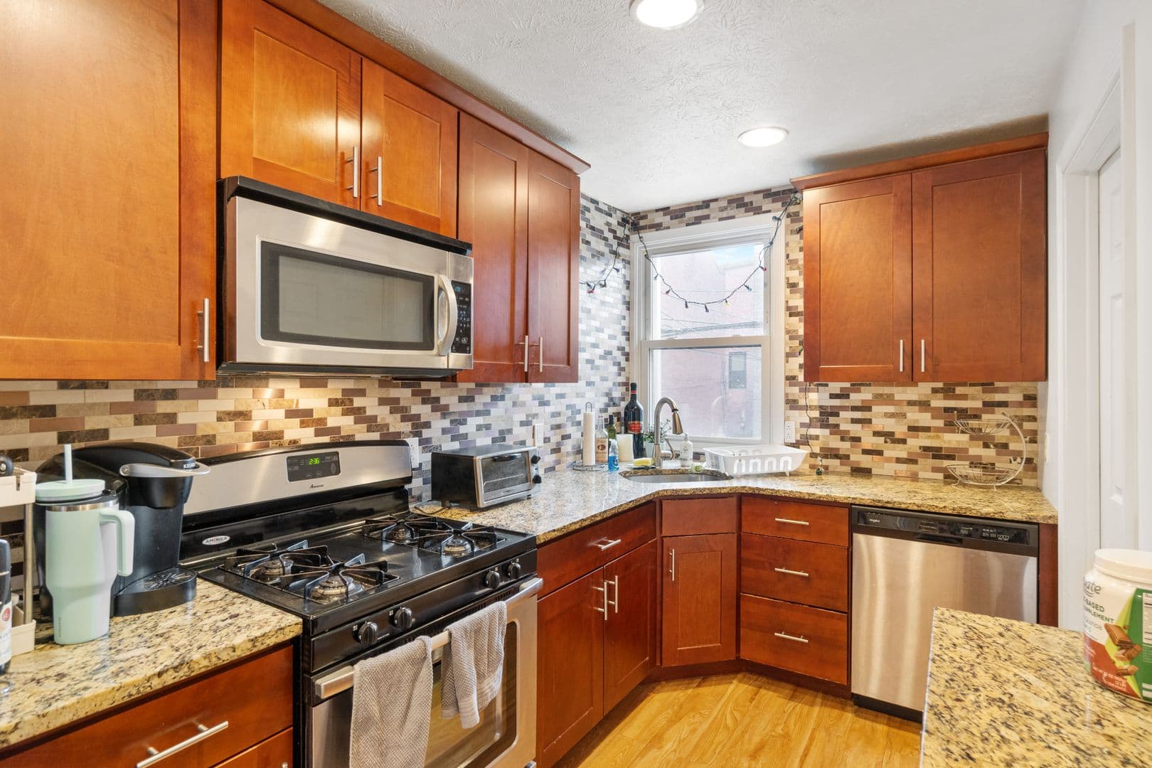 Pittsburgh Apartment: 2528 Carey Way