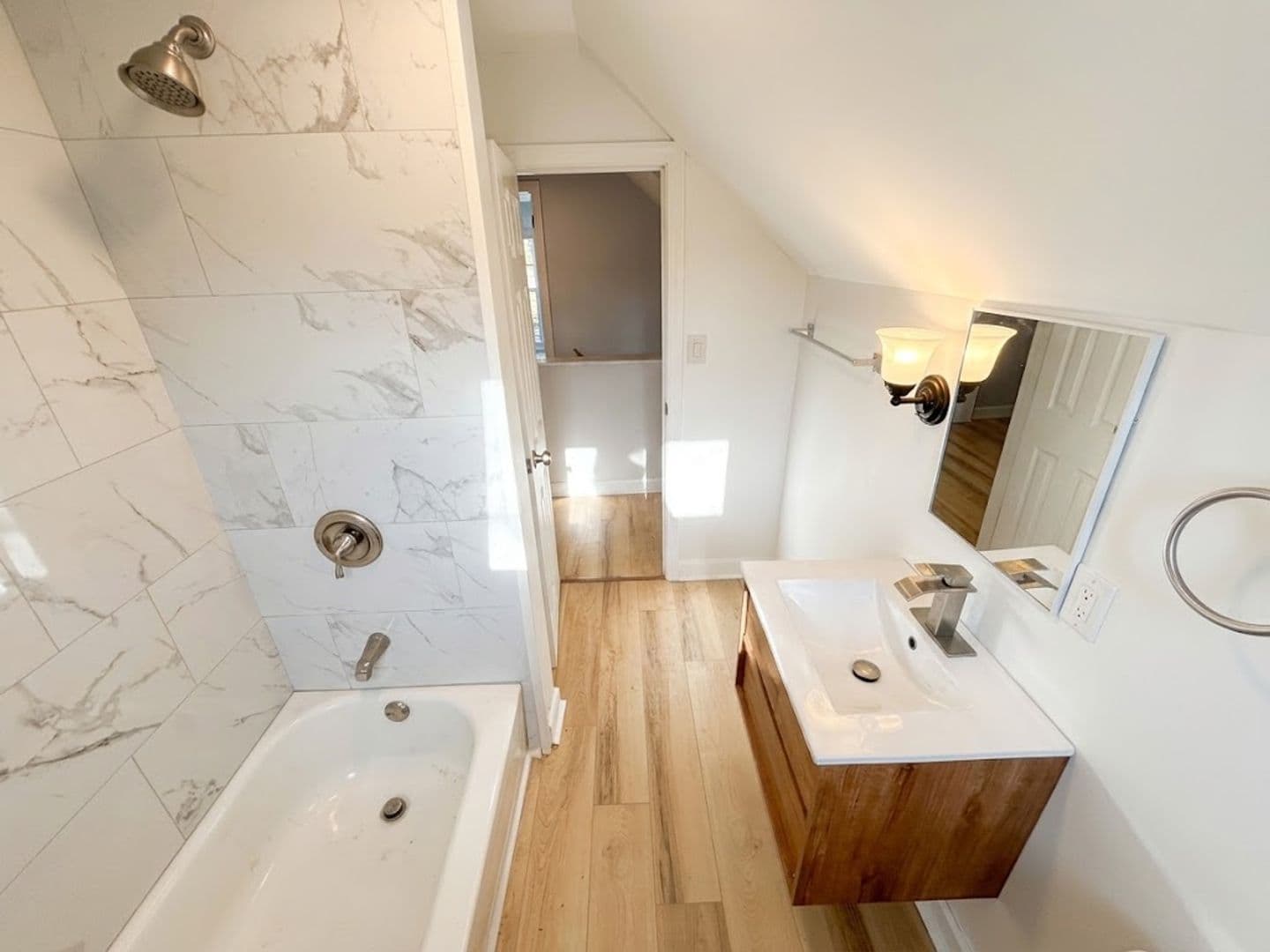 Verona House: 8041 Aber Road