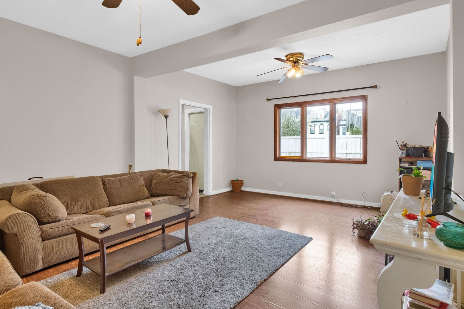 Pittsburgh Apartment: 1808 Jane Street