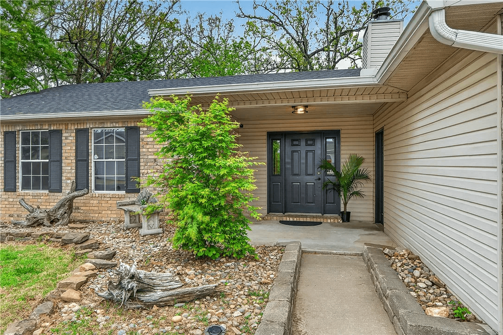 Rogers House: 8517 Spruce Dr.