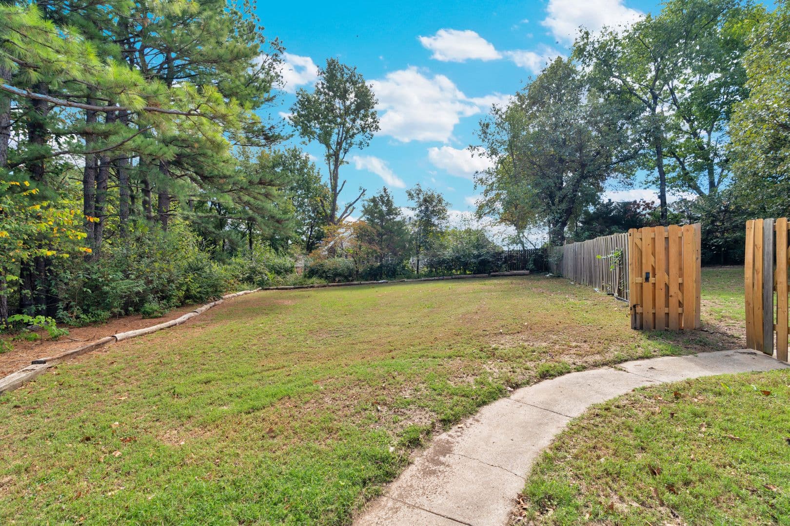 Springdale House: 4032 Tahoe Circle Drive