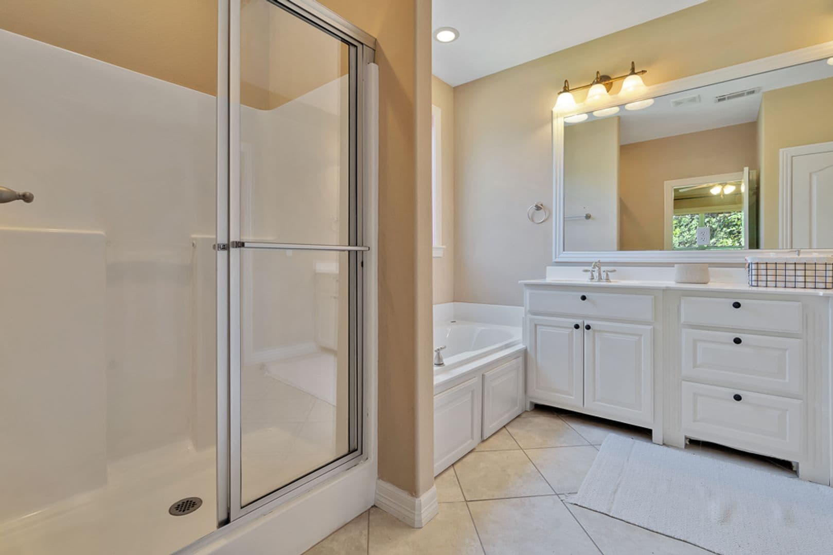 Fayetteville House: 3880 W. Morning Mist Drive