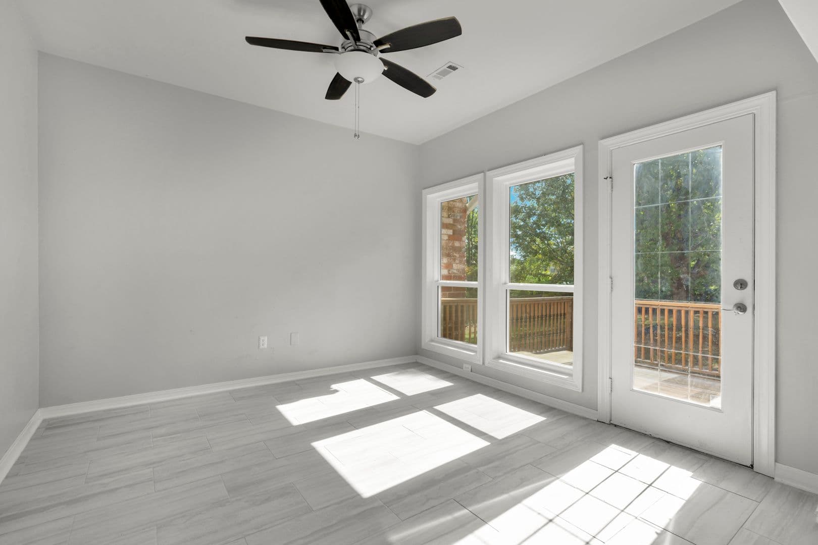 Springdale House: 4032 Tahoe Circle Drive