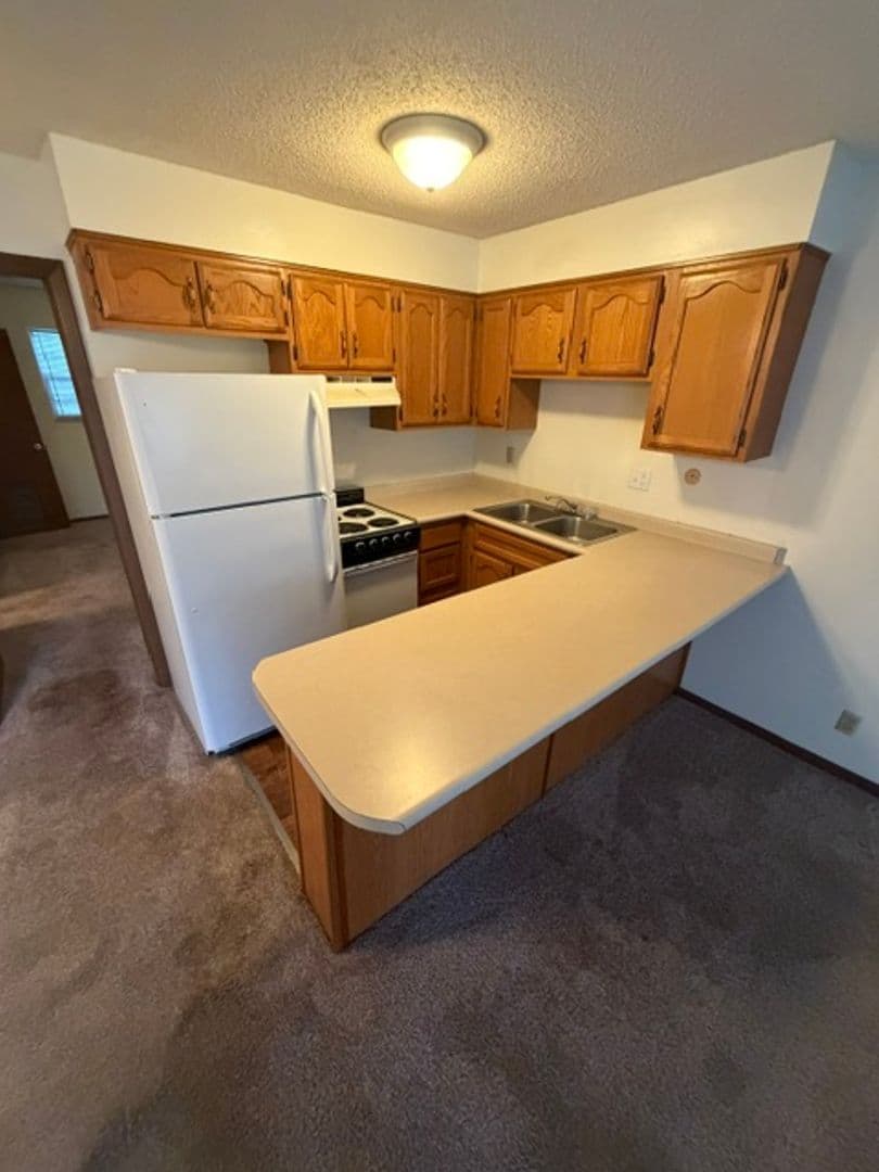 Evansville Apartment: 2151 East Columbia Street