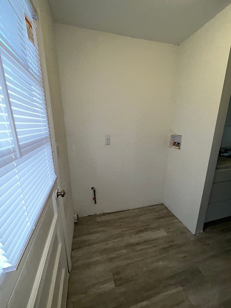 Evansville Apartment: 1210 Vista Court