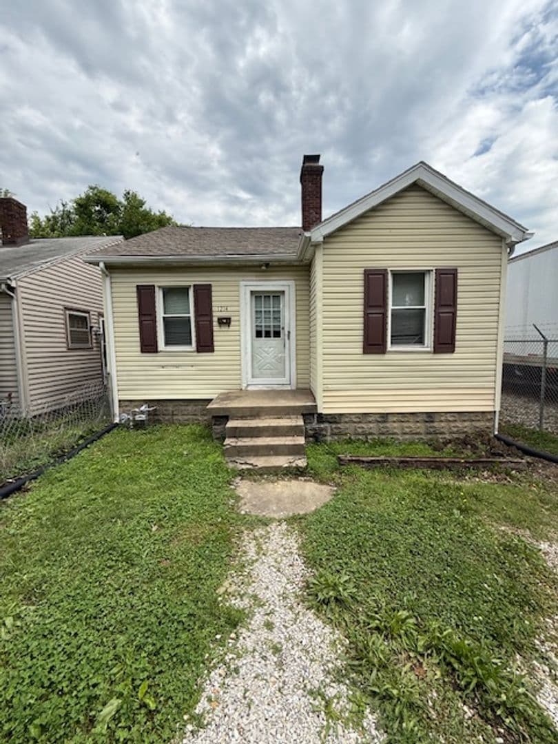 Evansville House: 1214 East Eichel Avenue