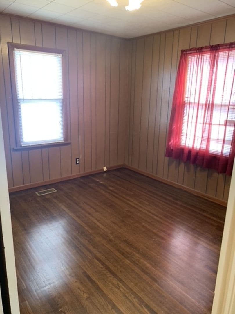 Evansville House: 1406 East Missouri Street