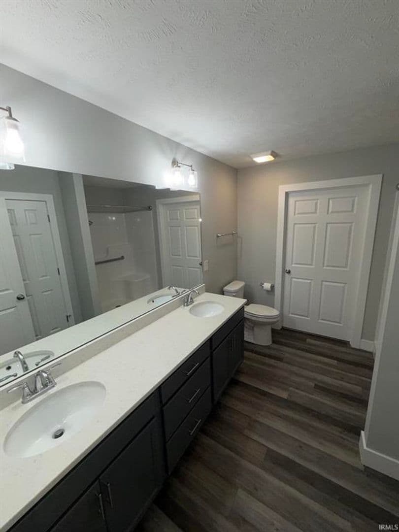 Evansville House: 1120 Watership Drive