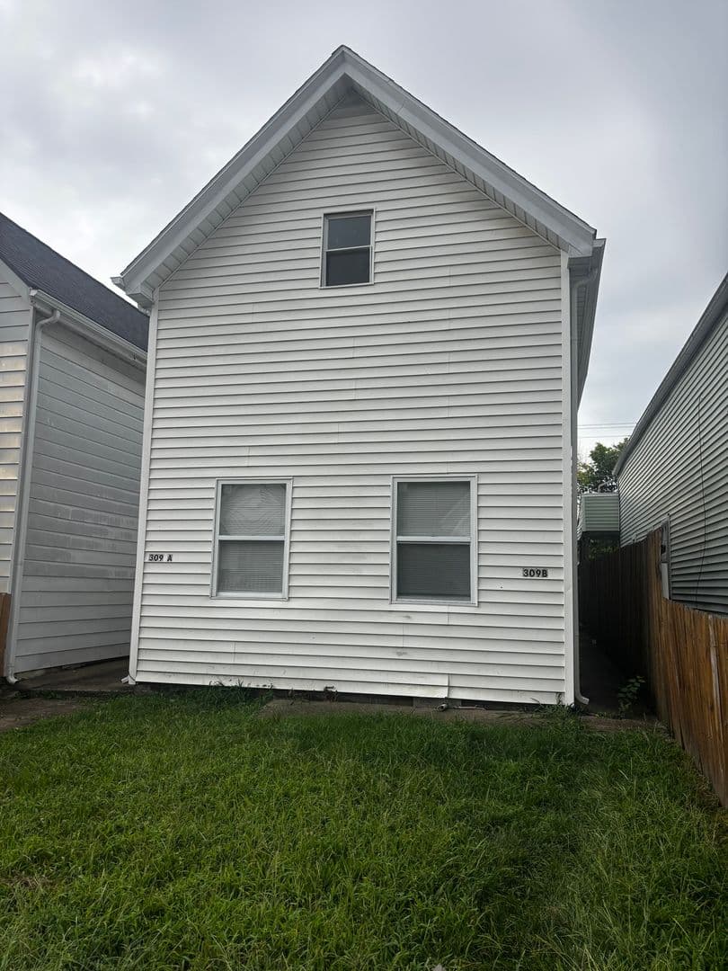 Evansville Apartment: 309 East Virginia Street