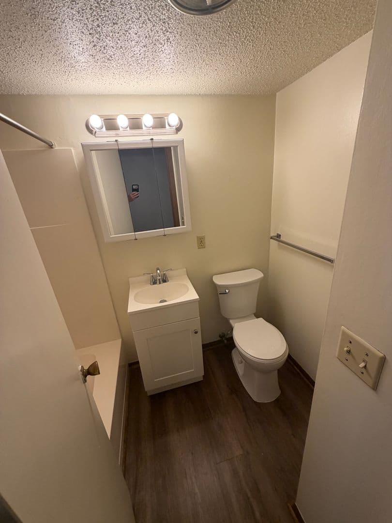 Evansville Apartment: 2151 East Columbia Street