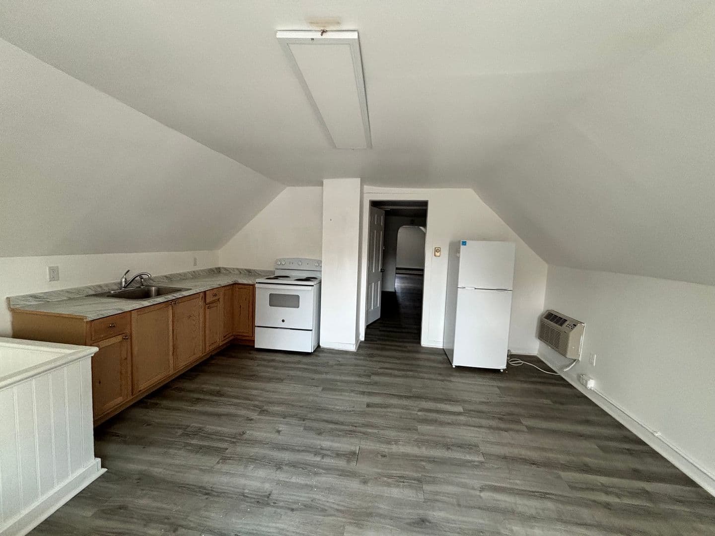 Evansville Apartment: 309 East Virginia Street