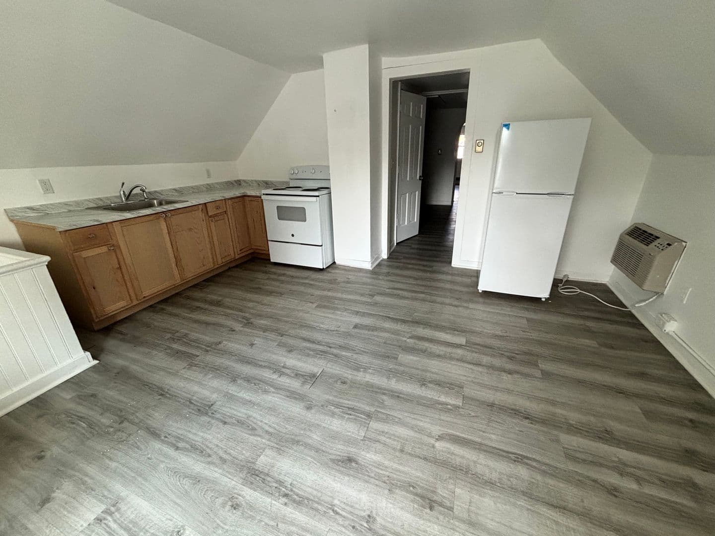 Evansville Apartment: 309 East Virginia Street