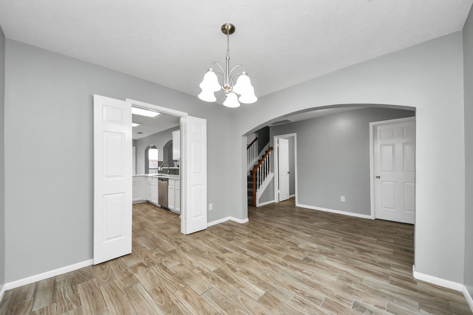 Rosenberg House: 4805 E Columbary Dr.