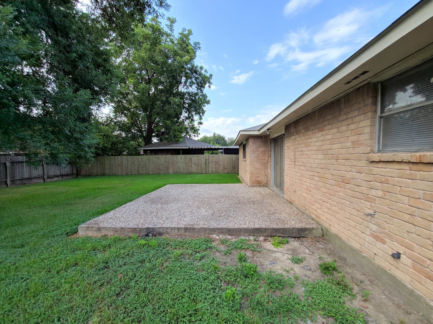Houston House: 14826 Weil Pl.