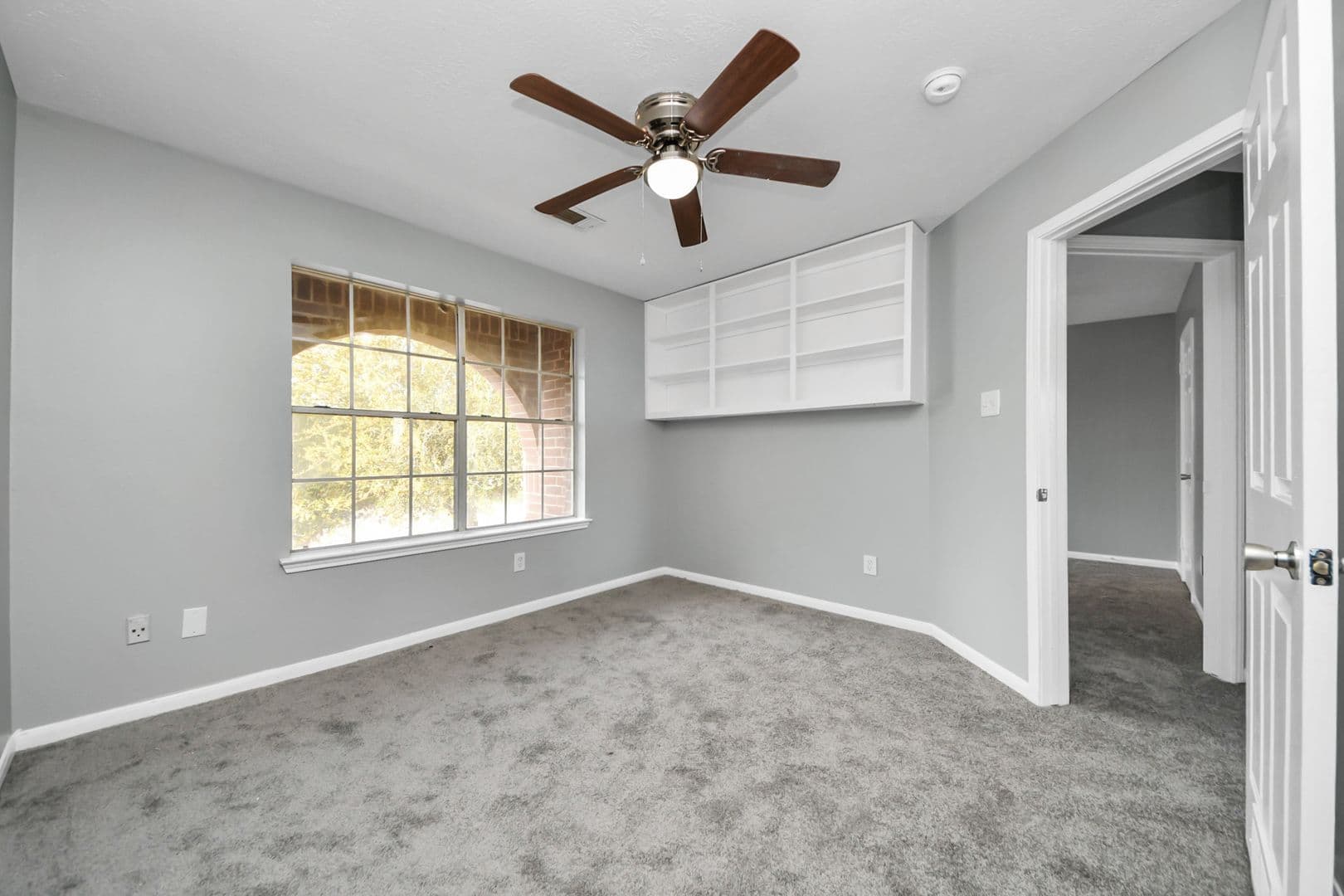 Rosenberg House: 4805 E Columbary Dr.