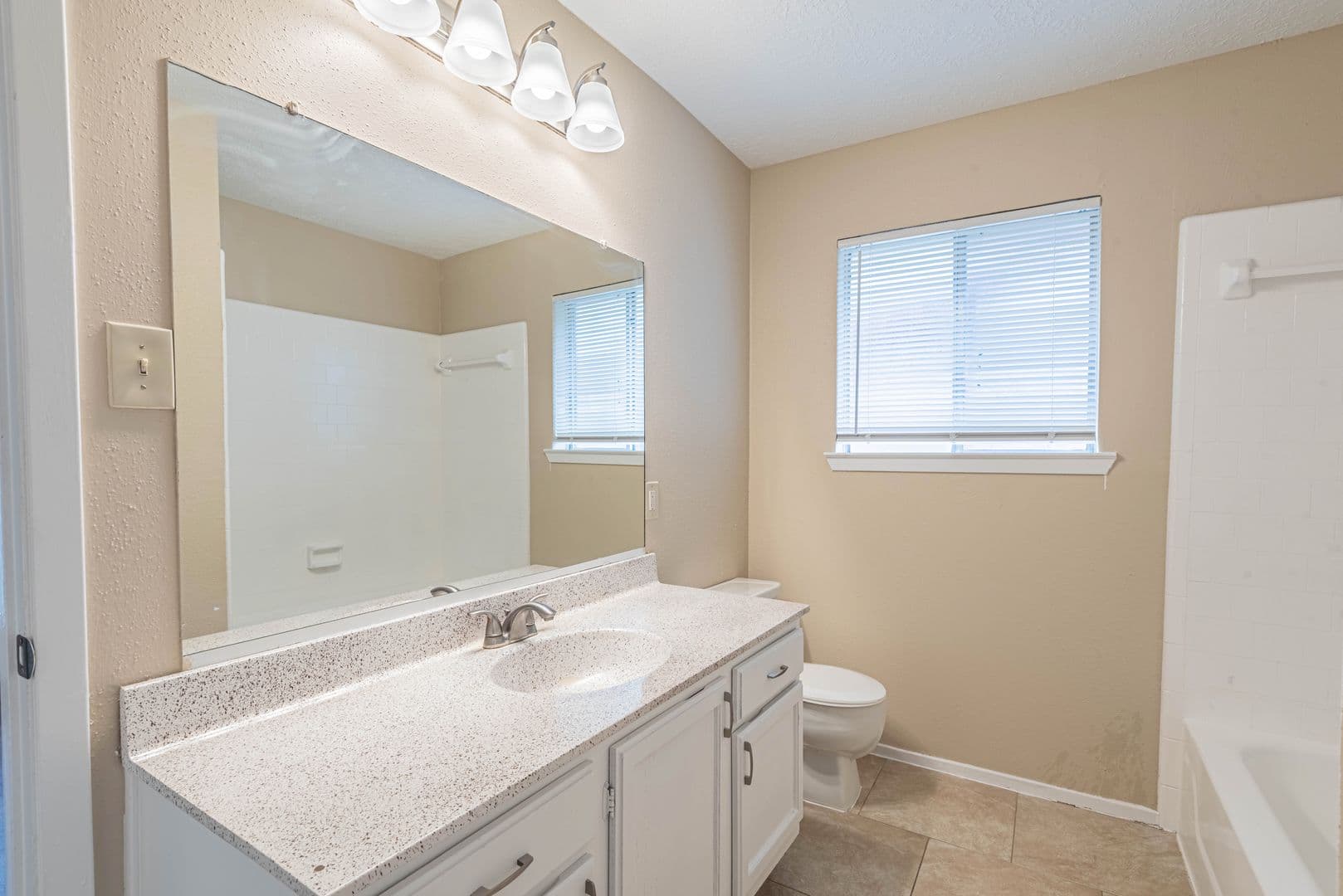 League City House: 2516 Orion Dr.