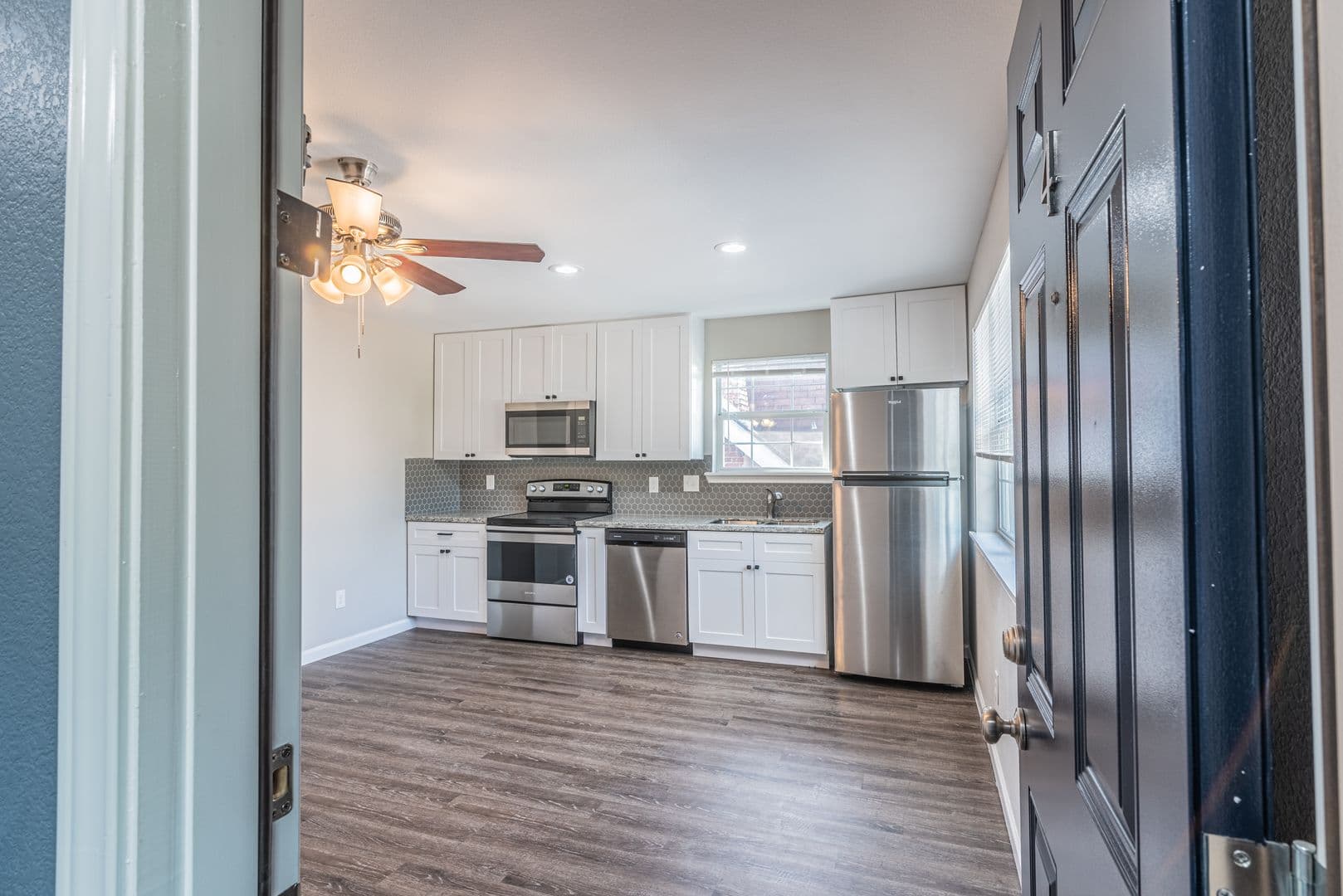 Houston House: 3102 Wentworth St., #4