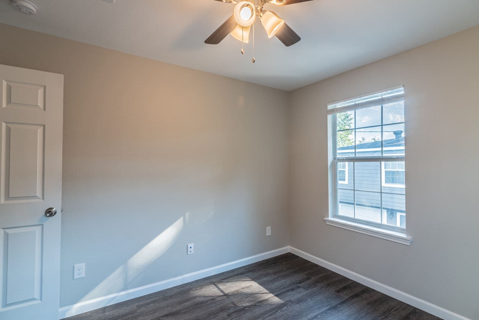 Houston House: 3102 Wentworth St., #4