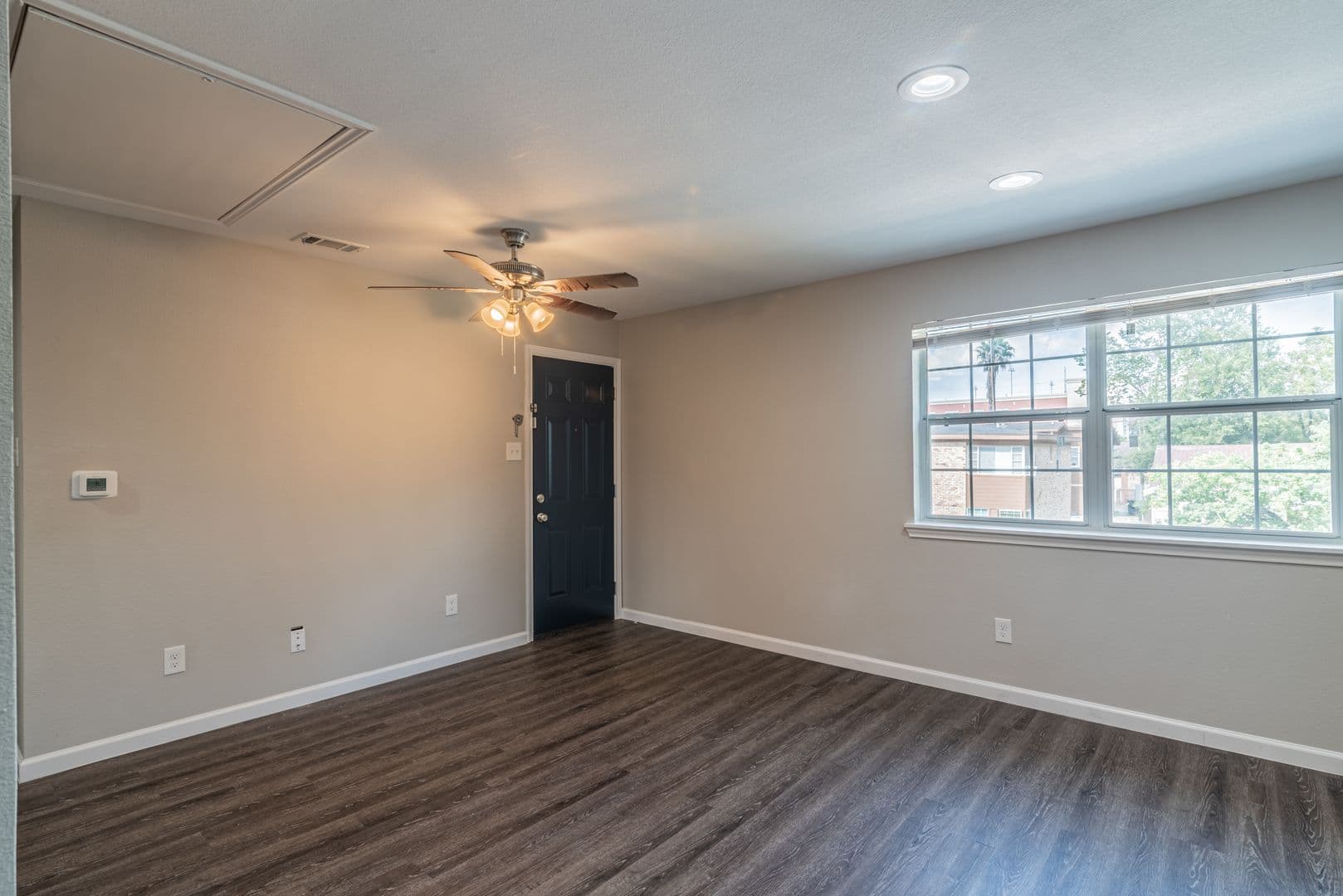 Houston House: 3102 Wentworth St., #3