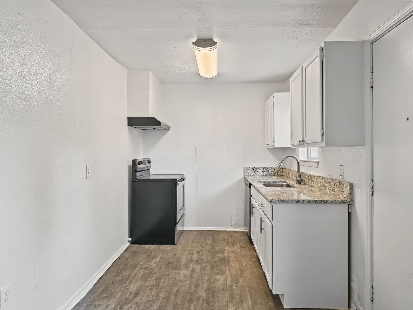 Houston House: 4114 Clover St.