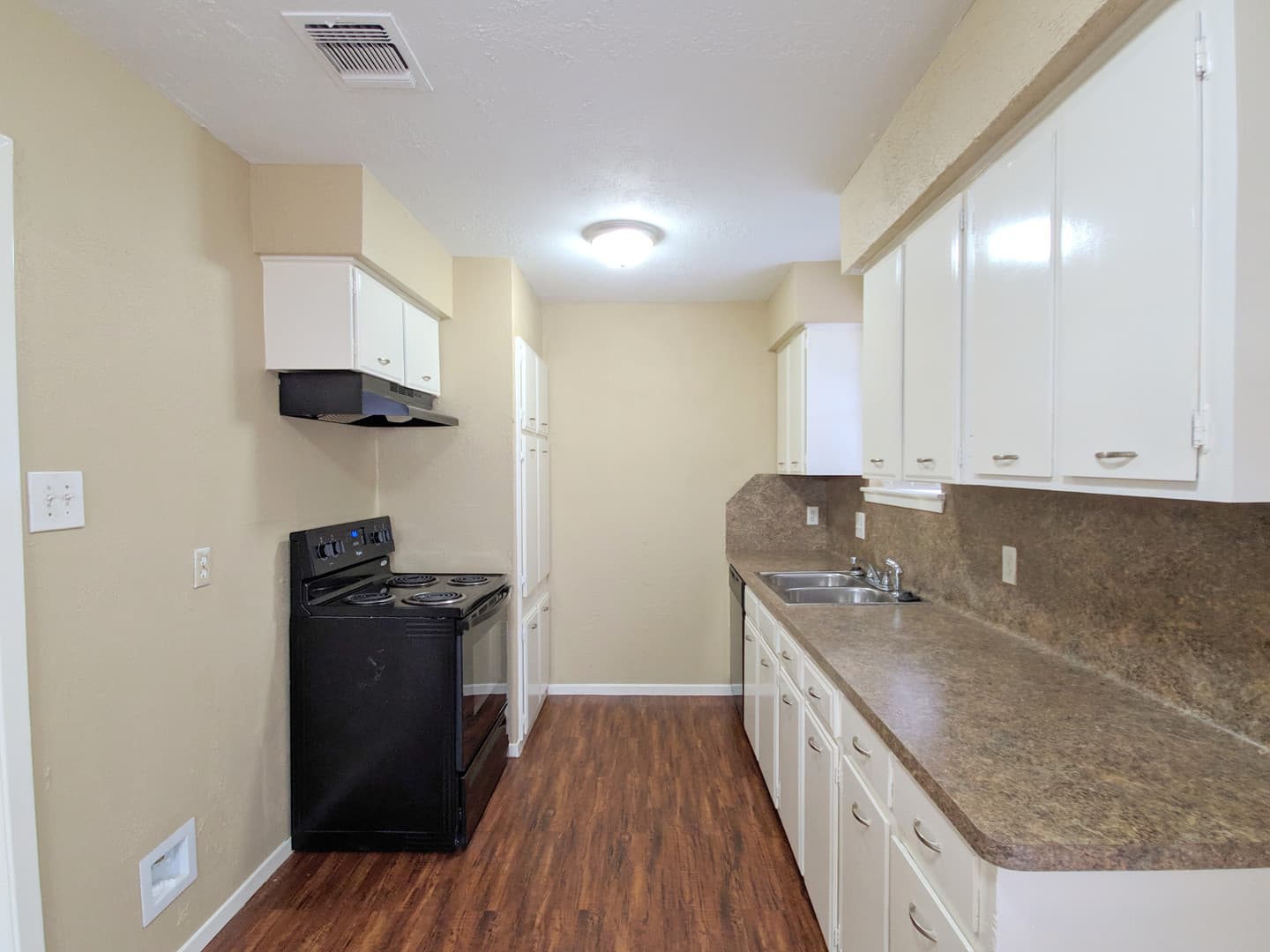 Houston House: 14826 Weil Pl.