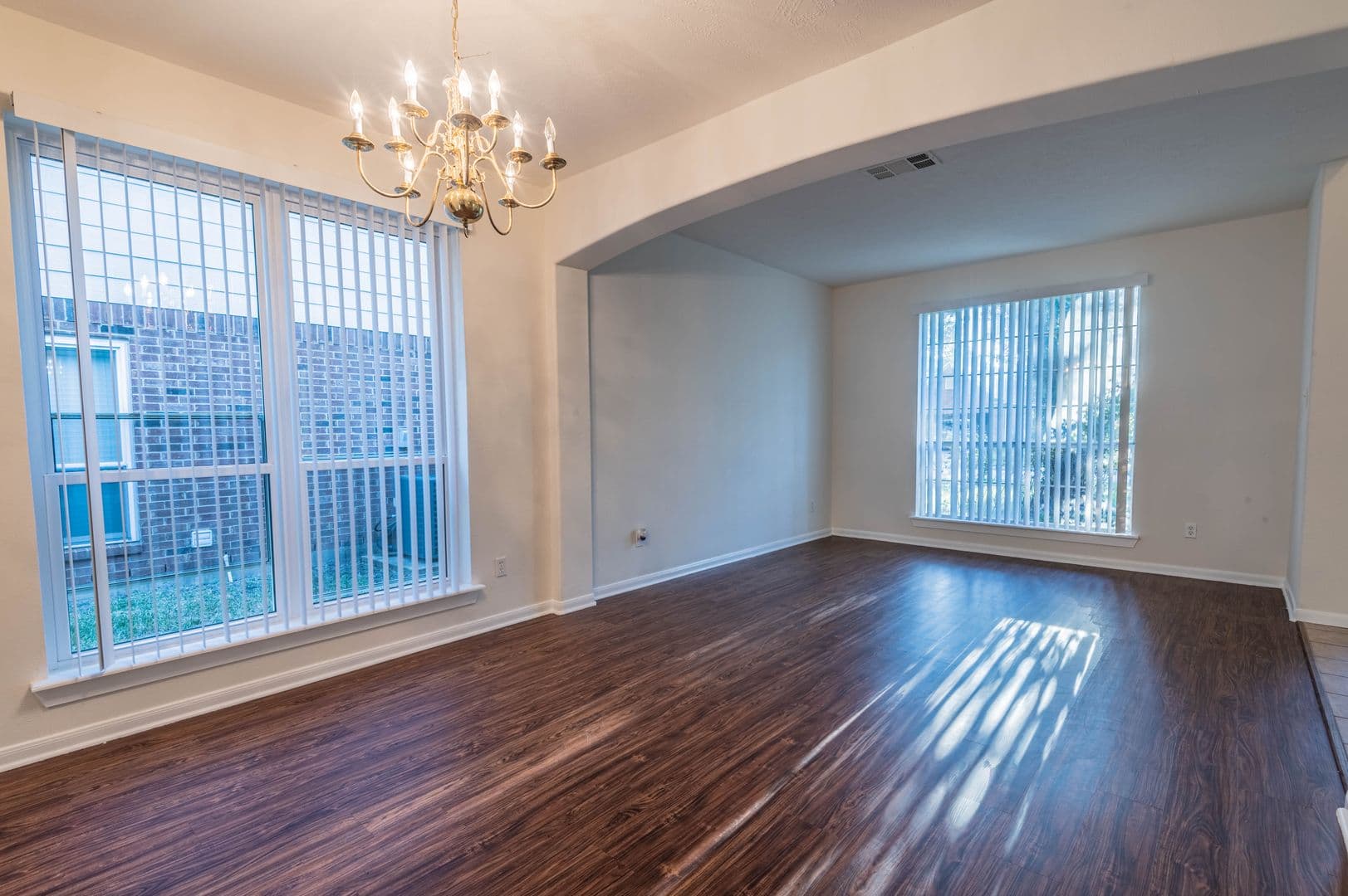 Katy House: 6303 Faulkner Ridge Dr.