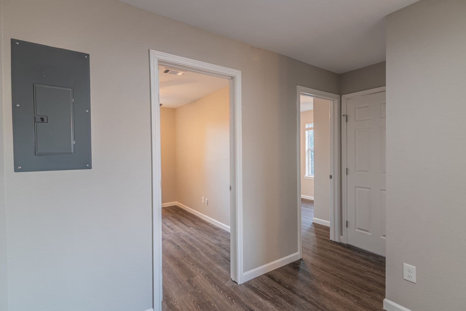 Houston House: 3102 Wentworth St., #4