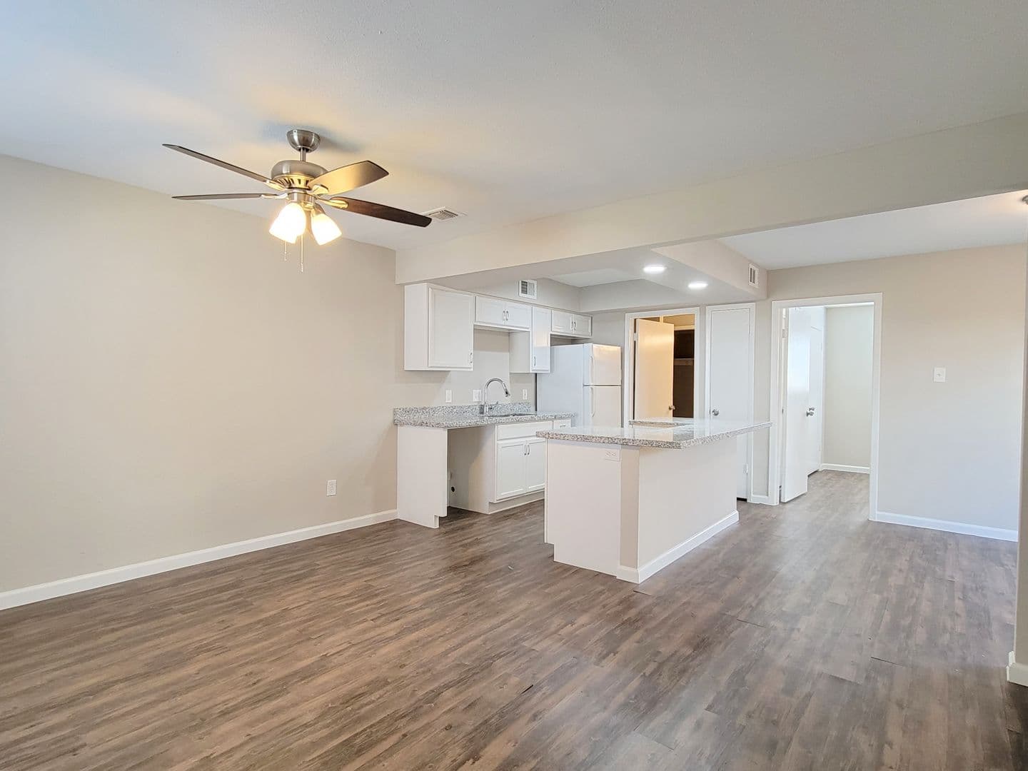 Houston House: 1924 Upland Dr.