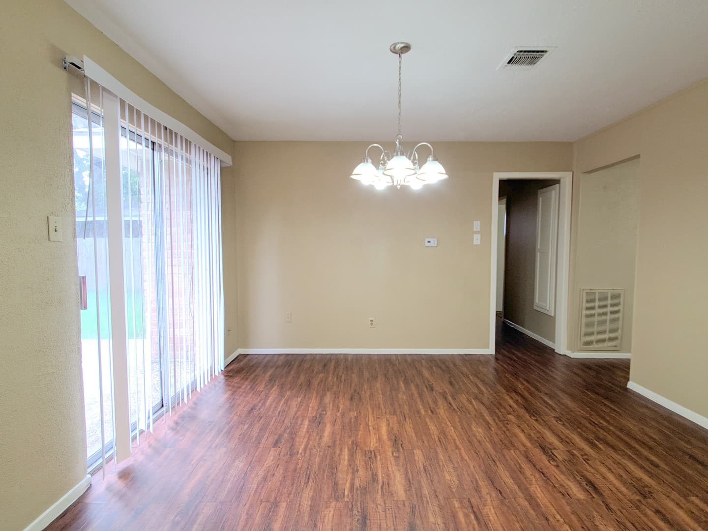 Houston House: 14826 Weil Pl.