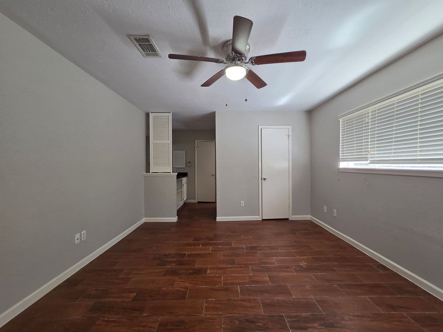 Humble House: 5723 Flax Bourton St.