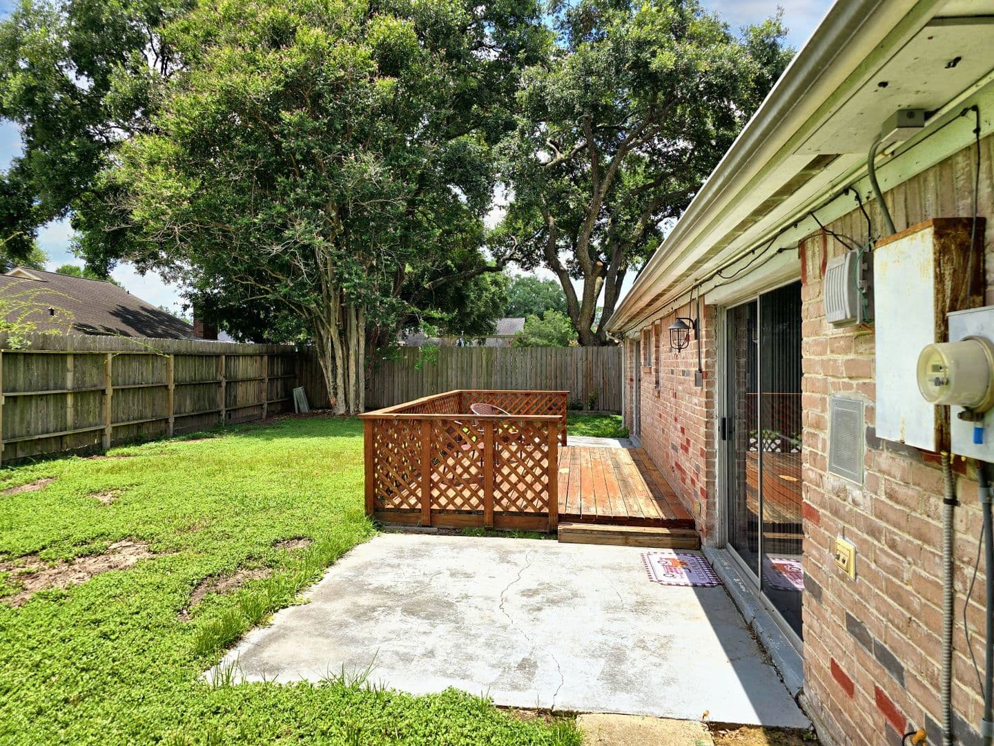 Katy House: 22619 Deville Dr.