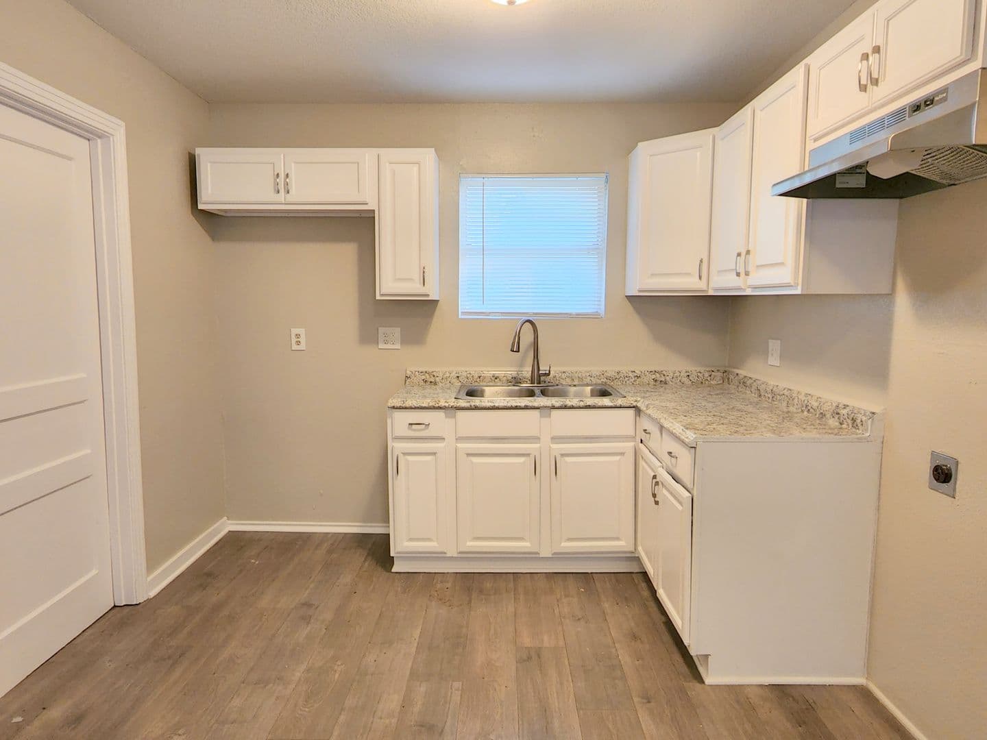 Texas City House: 1108 2nd Ave N.