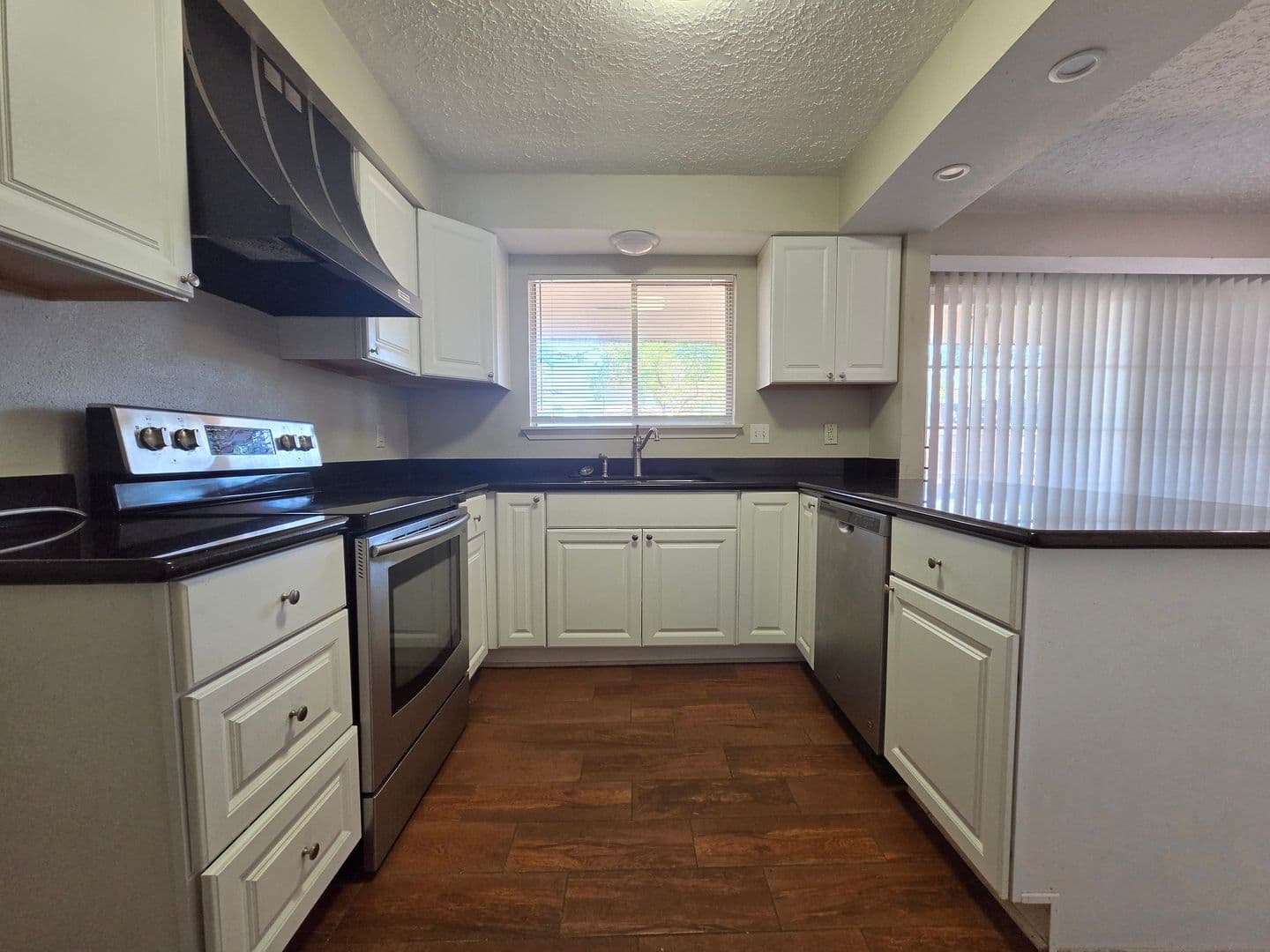 Humble House: 5723 Flax Bourton St.