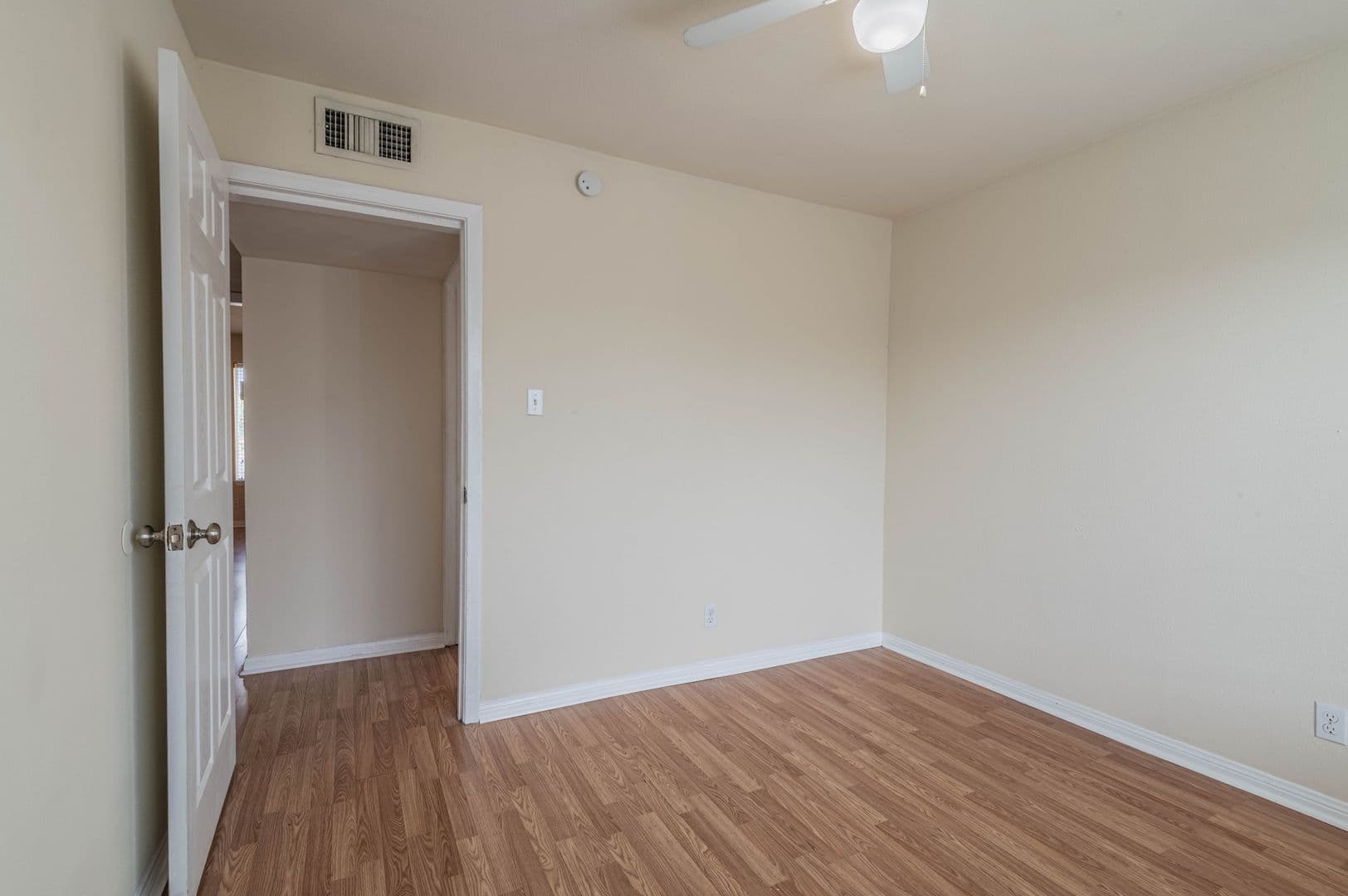 Houston House: 3918 Anita St., #1