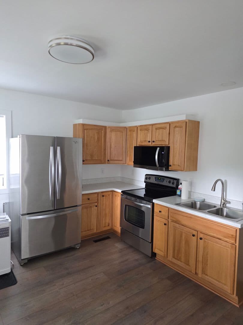 Baraboo Apartment: 327 6th Street