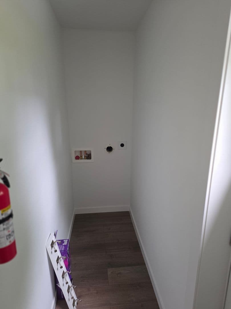 Baraboo Apartment: 327 6th Street