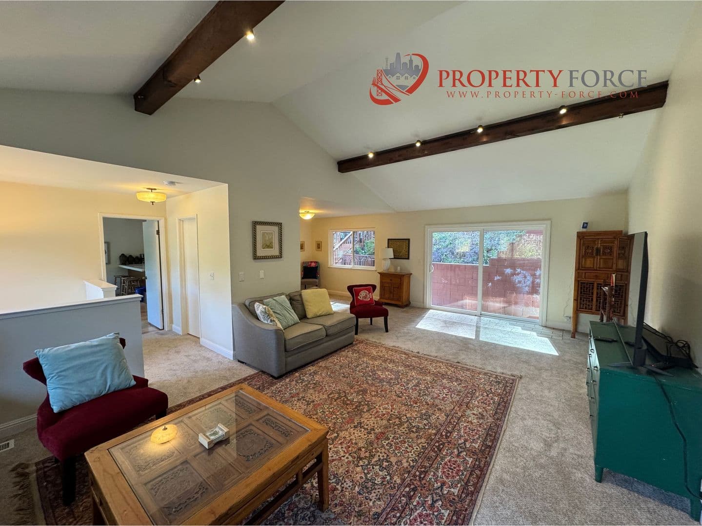 Pacifica House: 1519 Perez Dr