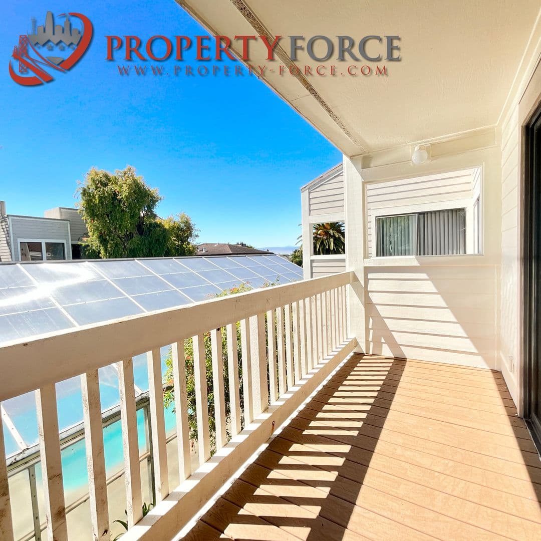 Half Moon Bay Condo: 414 Laurel Ave