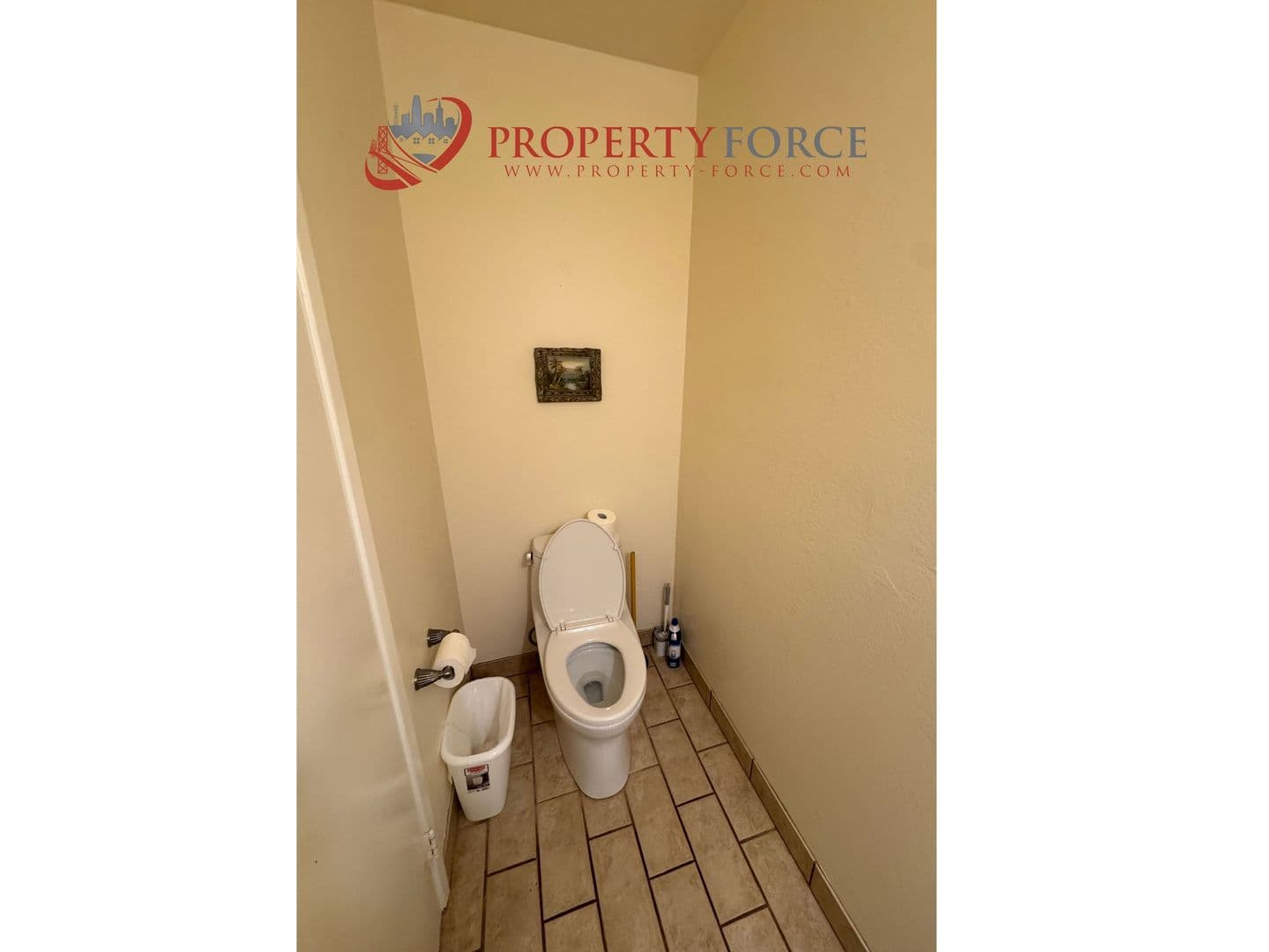 Pacifica House: 1519 Perez Dr