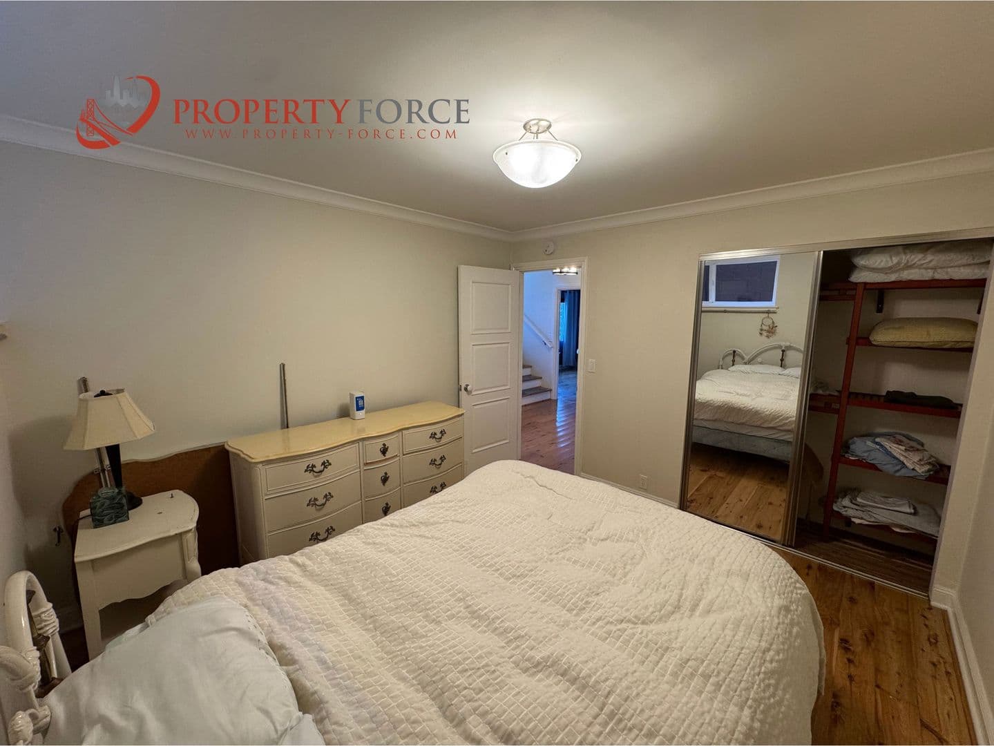 Pacifica House: 1519 Perez Dr