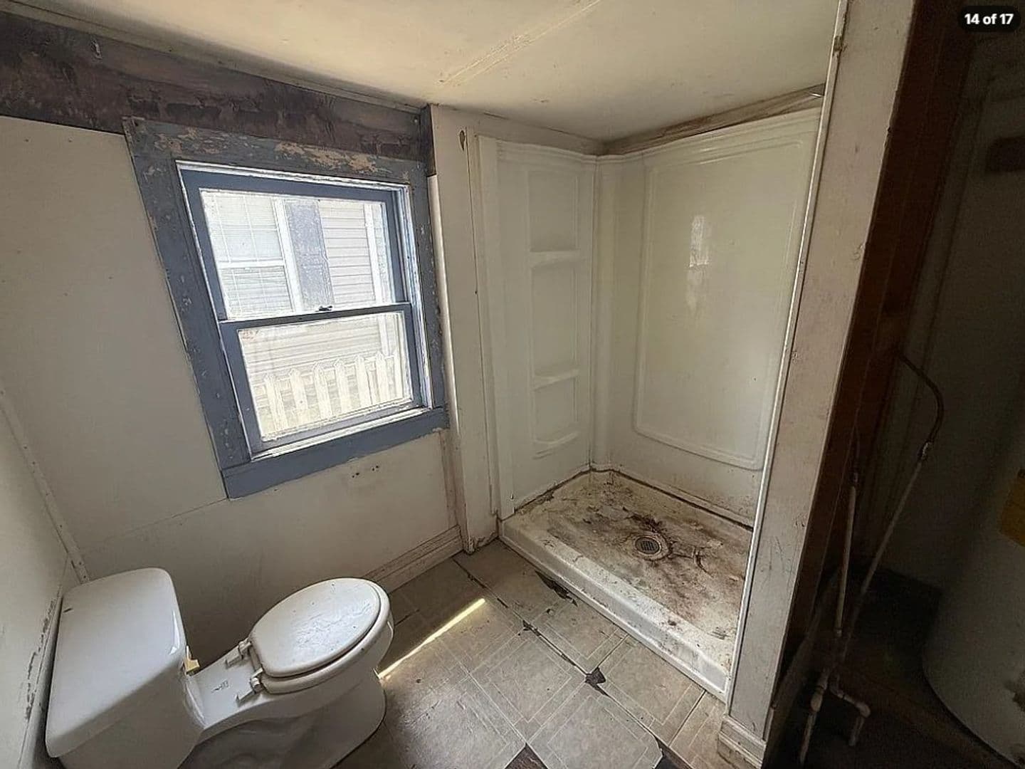Park Hills House: 414 Camilla Ave