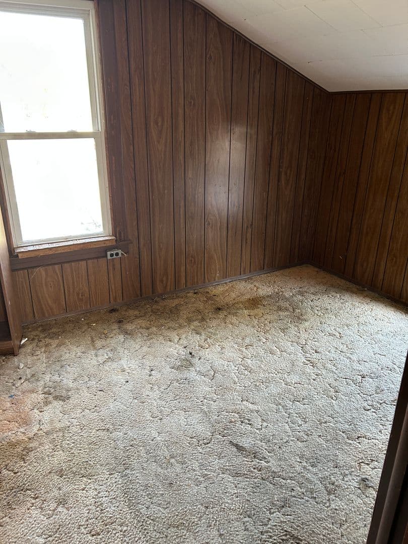 DuQuoin House: 317 E South St