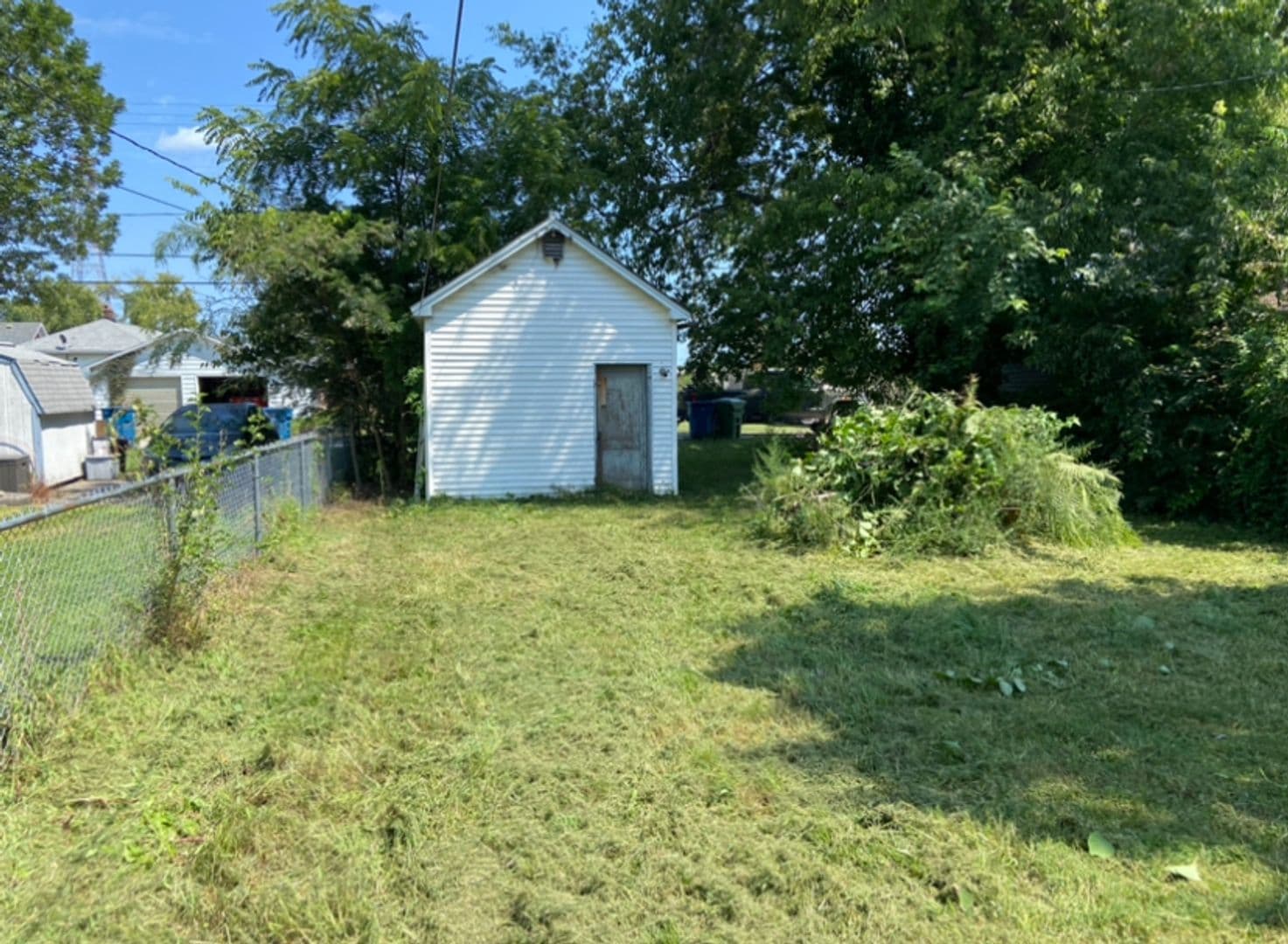 Centralia House: 115 N Cherry