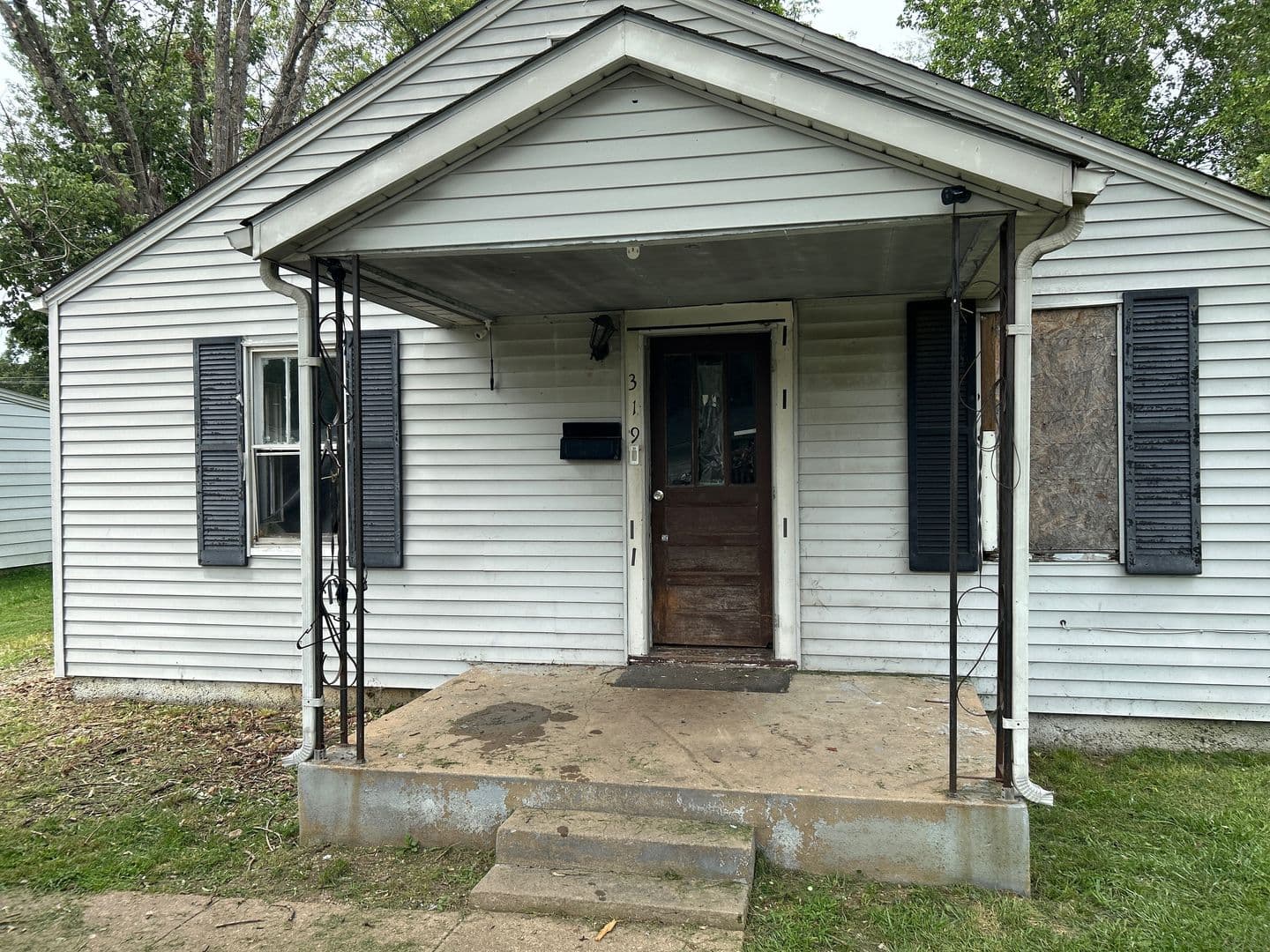 Farmington House: 319 Seventh St