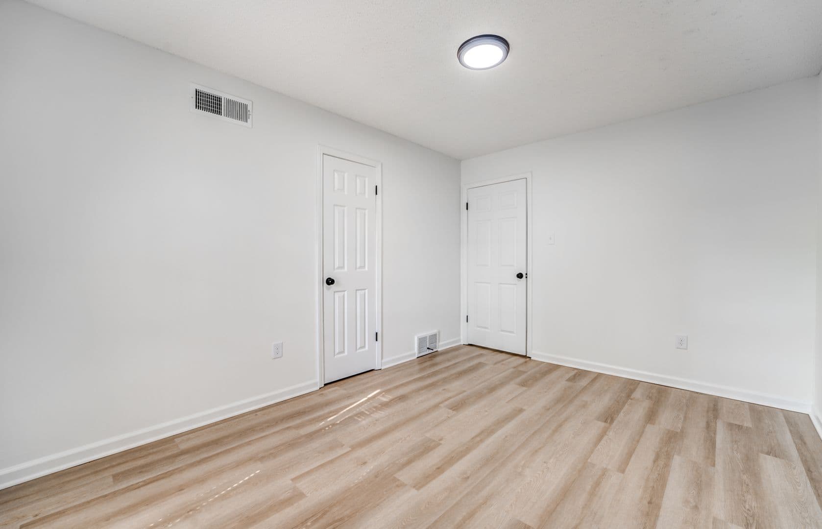 Bartlett House: 2130 Whitebark Dr