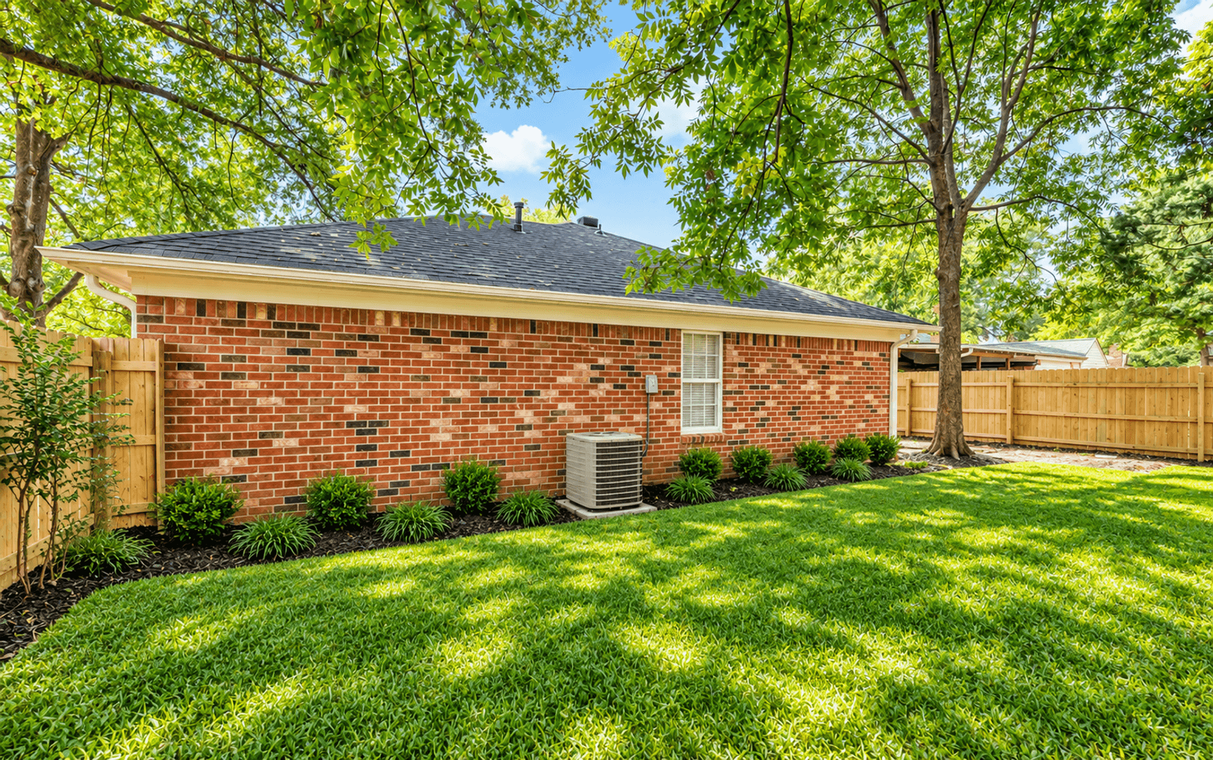 Bartlett House: 2130 Whitebark Dr