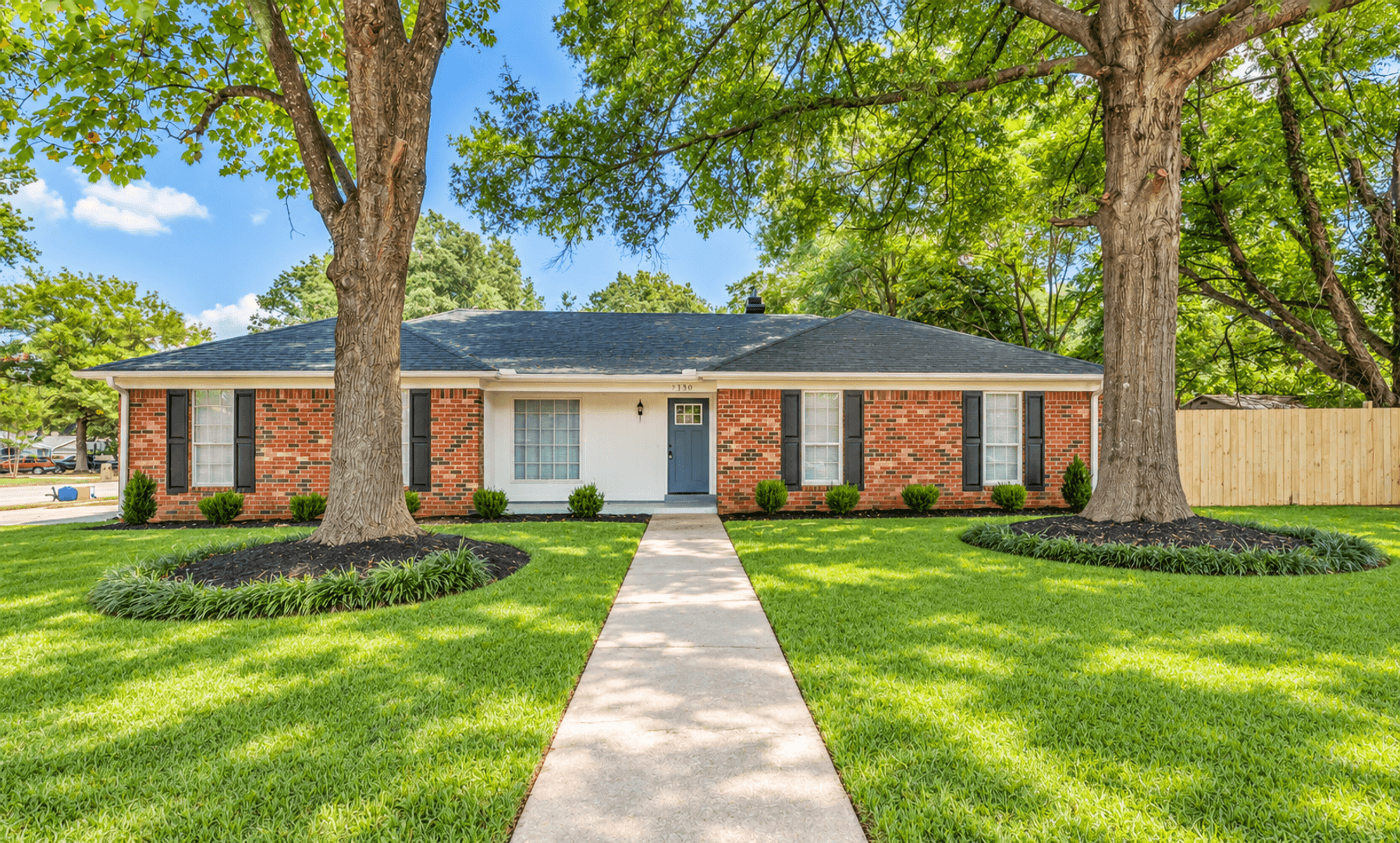 Bartlett House: 2130 Whitebark Dr