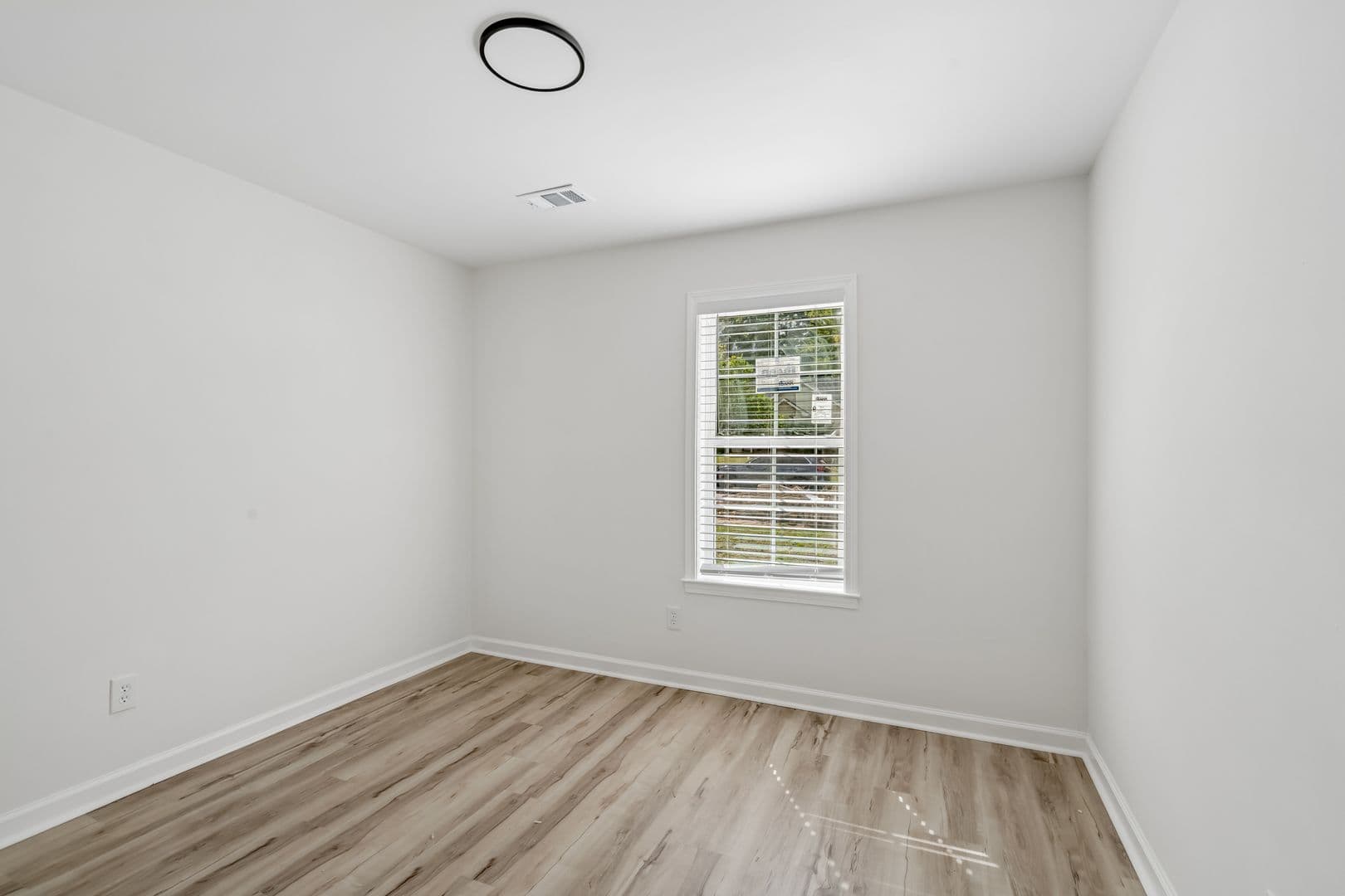 Memphis House: 5304 Bitter Creek Dr